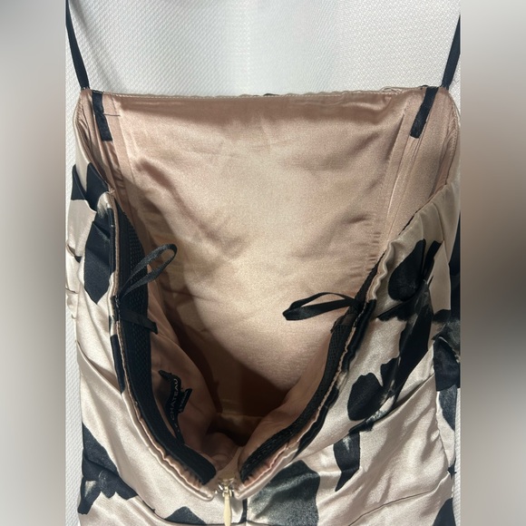 Le Chateau Floral Mermaid Gown - Picture 14 of 14